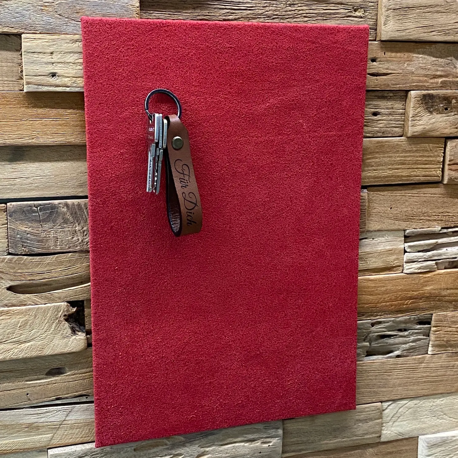 Magnetische Schlüsseltafel rot